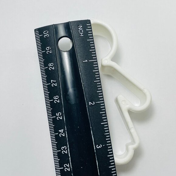 Vintage White Gingerbread Man Girl Cookie Cutter Plastic Baking Tool Crafts - Picture 3 of 4